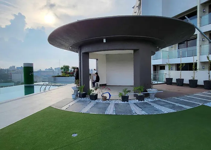Modern 1Bedroom Condo,With Heated Roofdeck Pool By Mist And Pine Baguio City